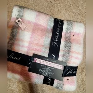 Victoria secret scarf